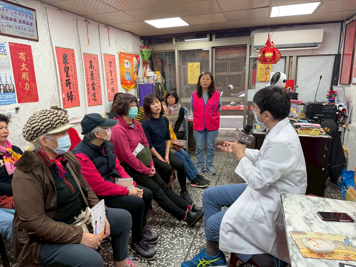 LINE_ALBUM_115131 黃醫師講座_260202_3